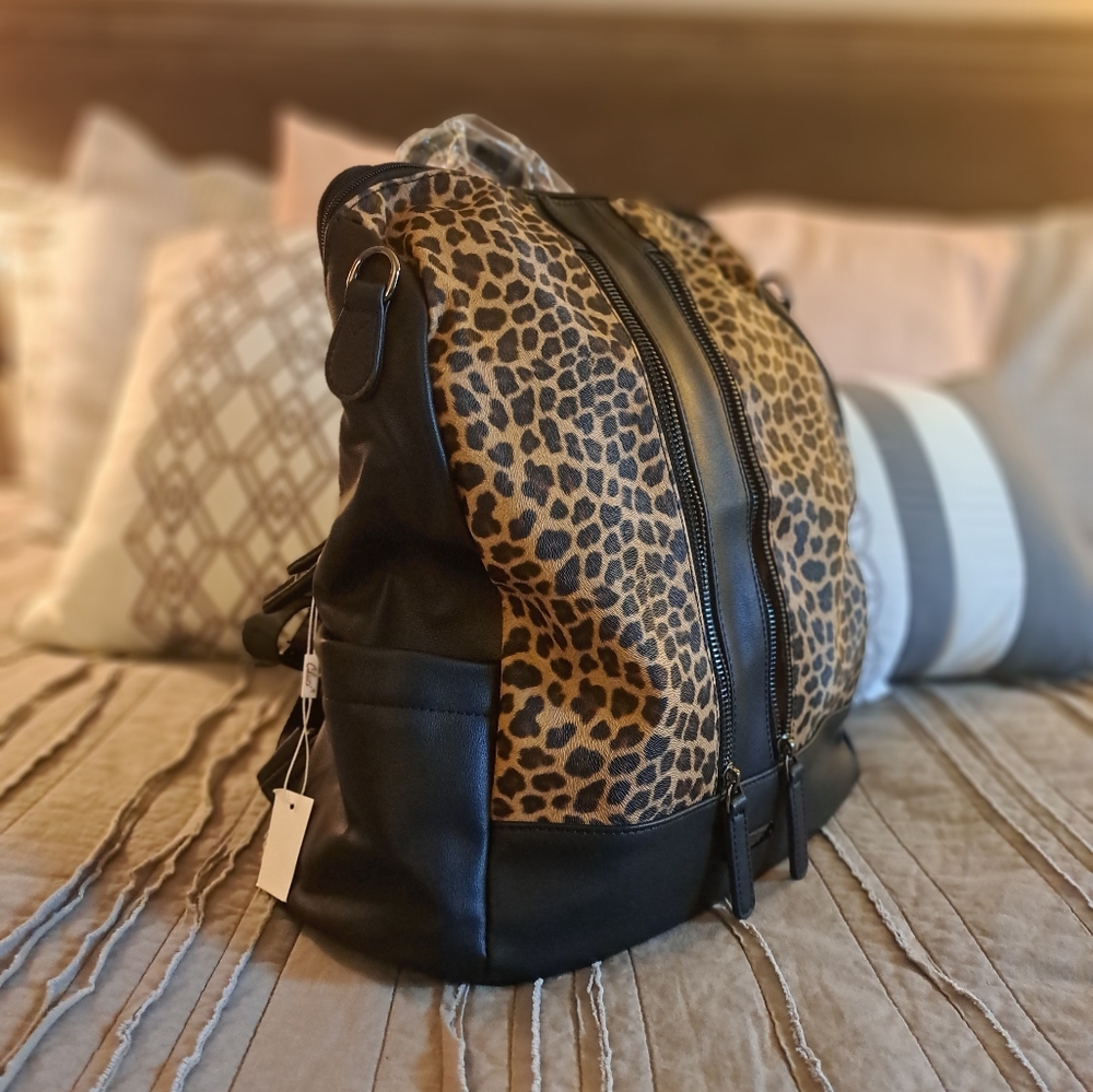Leopard Print Backpack - Picture 2 of 6